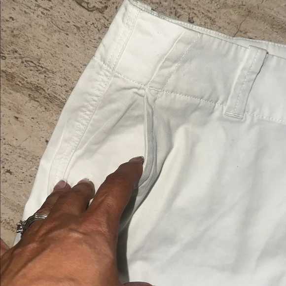 VINEYARD VINES 5 Inch Every Day Shorts Crisp White Fat Front with Pockets Sz 14